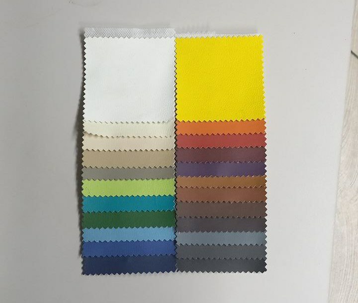 Ищете надёжные и эстетичные материалы для обивки автомобильных сидений и отделки салона? В компании «Мебельщик» вы найдёте премиальные автомобильные ткани — стеганную трипплированную кожу и стёганый велюр. Эти материалы сочетают в себе современный дизайн, практичность и долгий срок службы. Автомобильные ткани: стиль, комфорт и долговечность